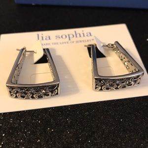 Lia Sophia Jewelry - Lia Sophia silver earrings Lia Sophia Jewelry - Lia Sophia silver earrings